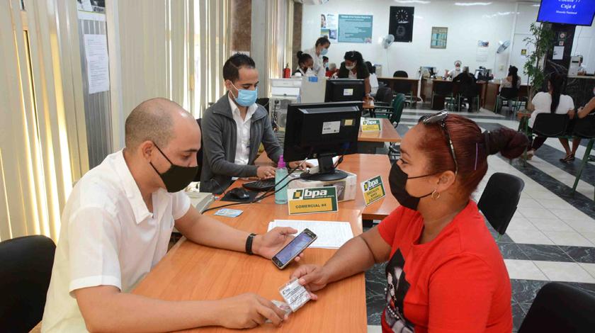 Imagen relacionada con la noticia :Banco Popular de Ahorro en Villa Clara apoya al sector no estatal